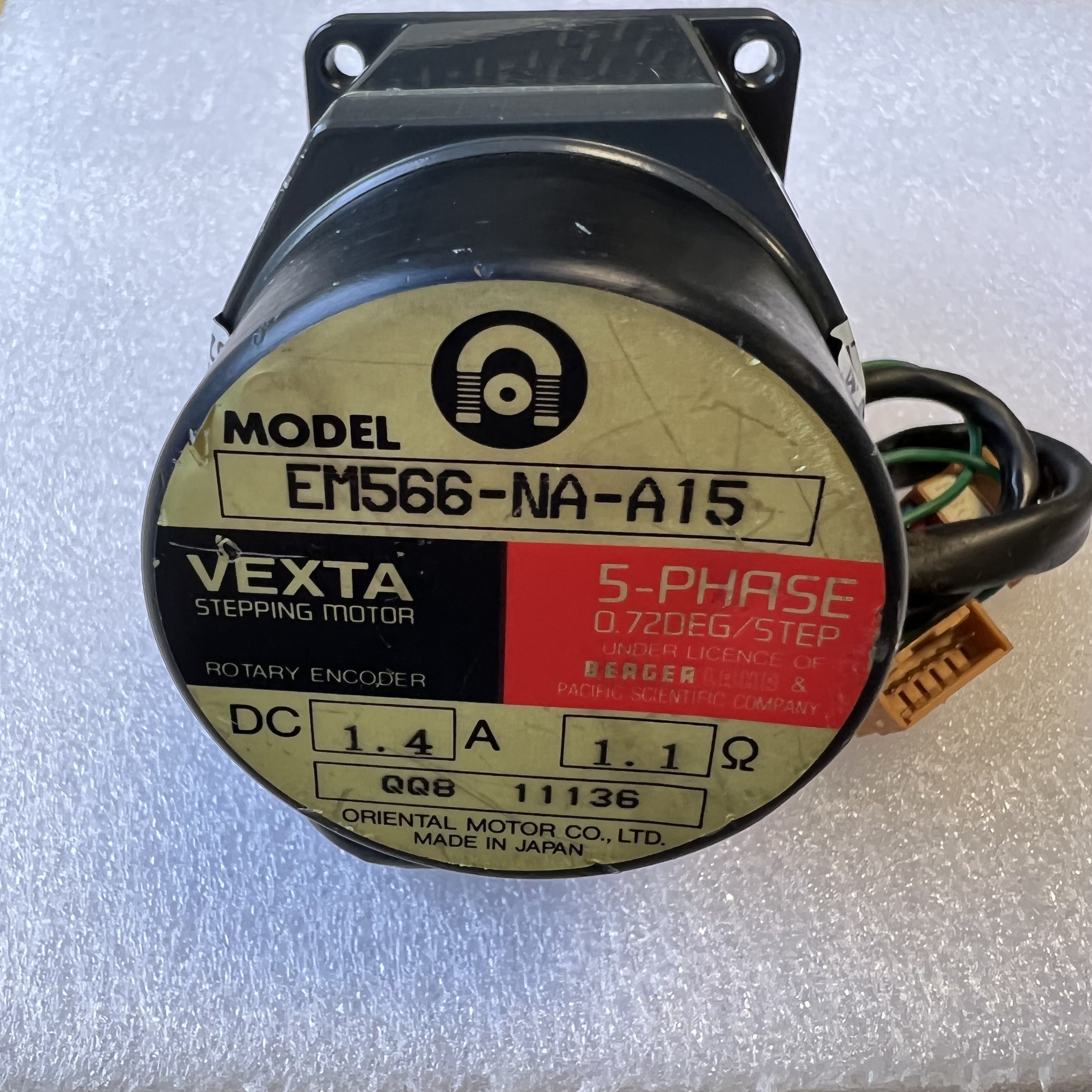 EM566-NA-A15 VEXTA电机Motor